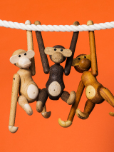 特集「KAY BOJESEN NEW MONKEY」