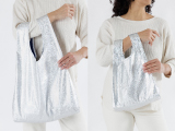 別注 「BAGGU メタリックシルバーフレーク」​​​