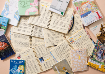 【DELFONICS DIARY STORE】 「書く人 『450冊の読書記録を残すロルバーン』」